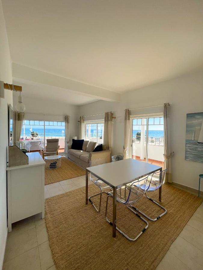 Linha D Agua - Ap Apartment Salema Bagian luar foto
