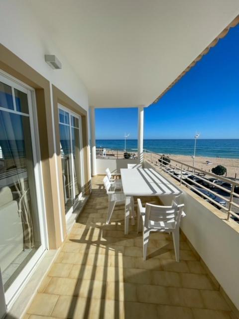 Linha D Agua - Ap Apartment Salema Bagian luar foto
