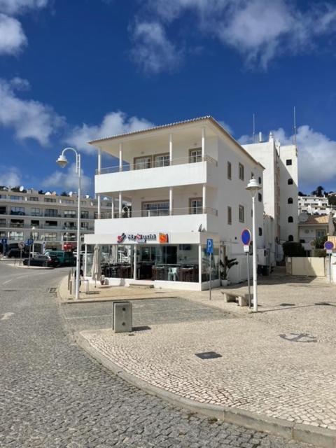 Linha D Agua - Ap Apartment Salema Bagian luar foto